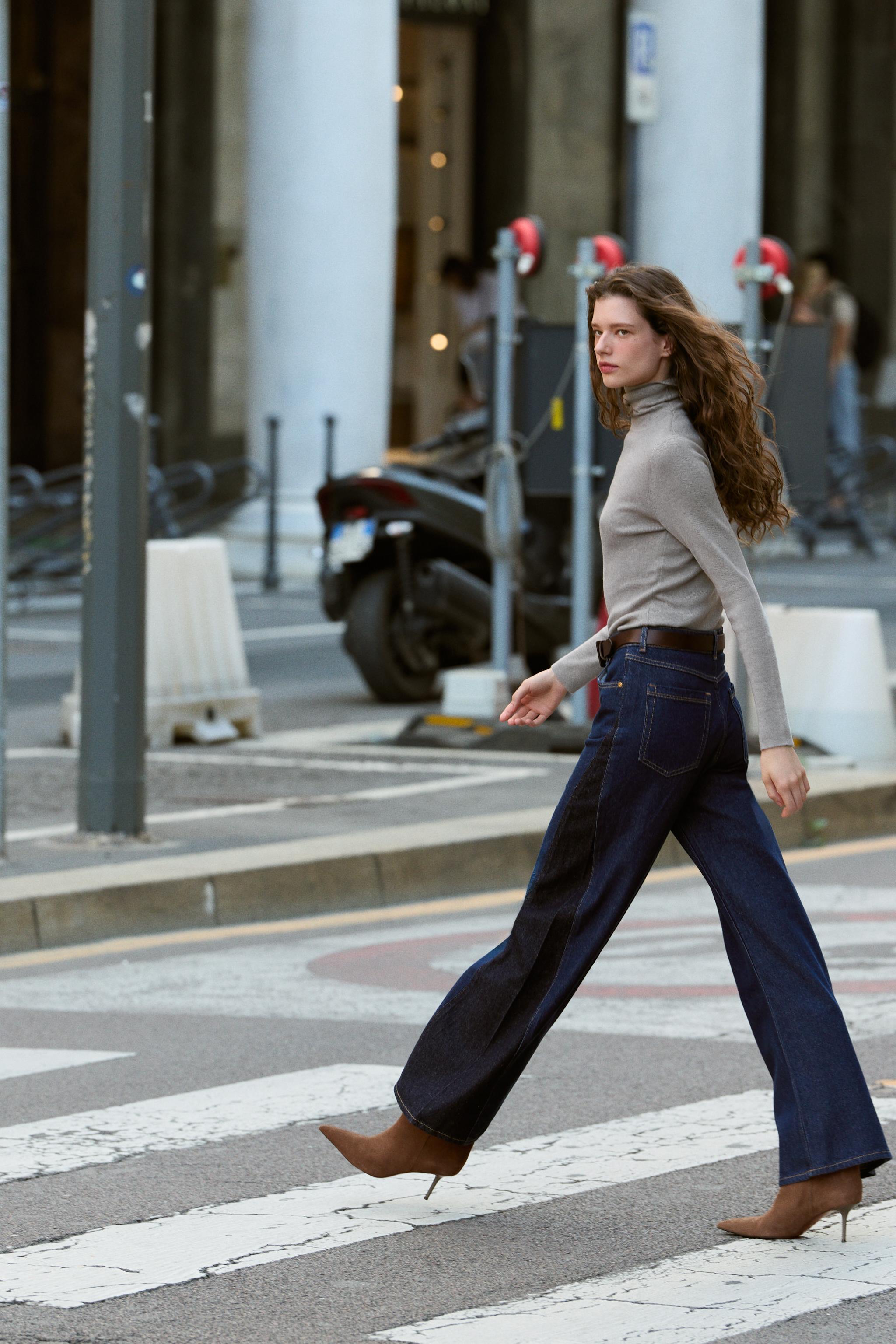 WOOL BLEND HIGH NECK JUMPER